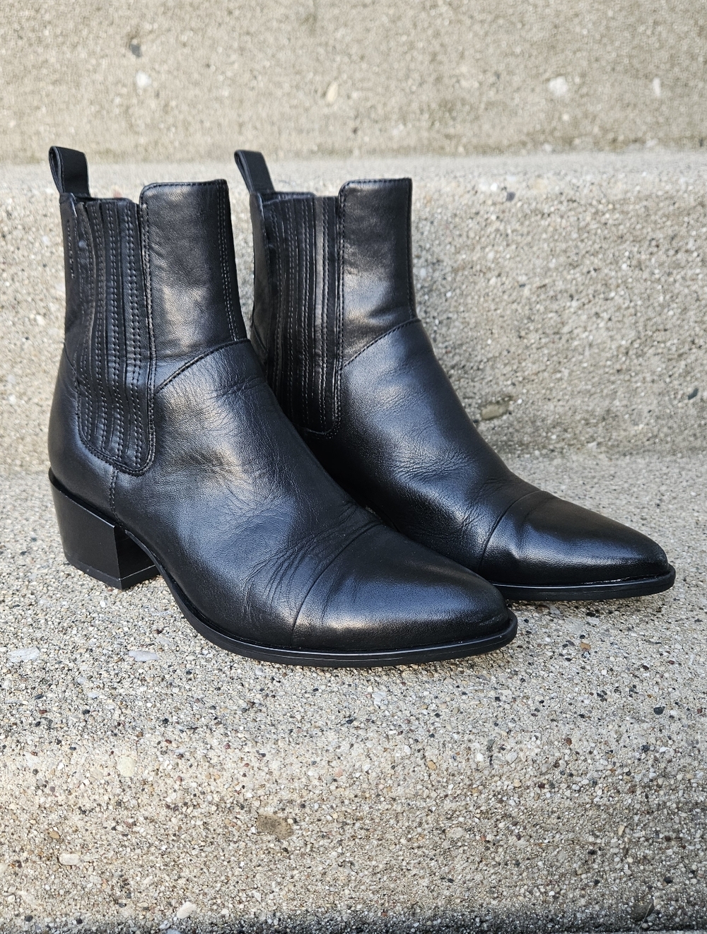 VAGABOND Women's Black Leather Boots With Heel